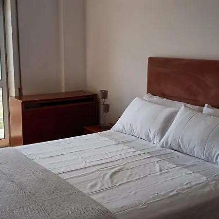 Apartmán Residential With 3 Bedrooms, Elevator, And Plenty Of Natural Light, Close To Lisbon Montijo